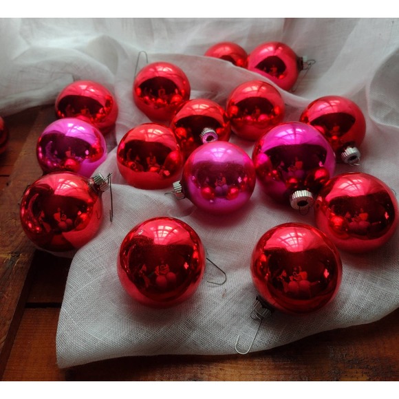 Vintage Shiney Brite Glass Tree Ornaments - Picture 2 of 5